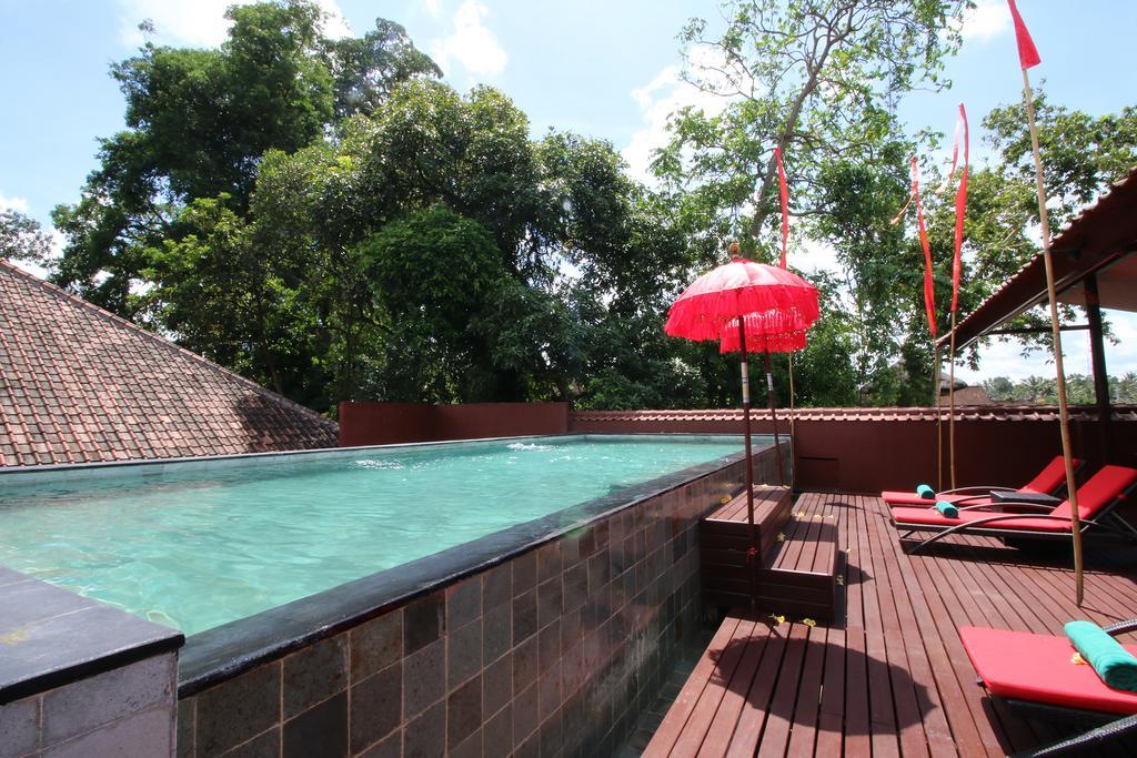 Petit Hotel Bali Убуд Екстериор снимка