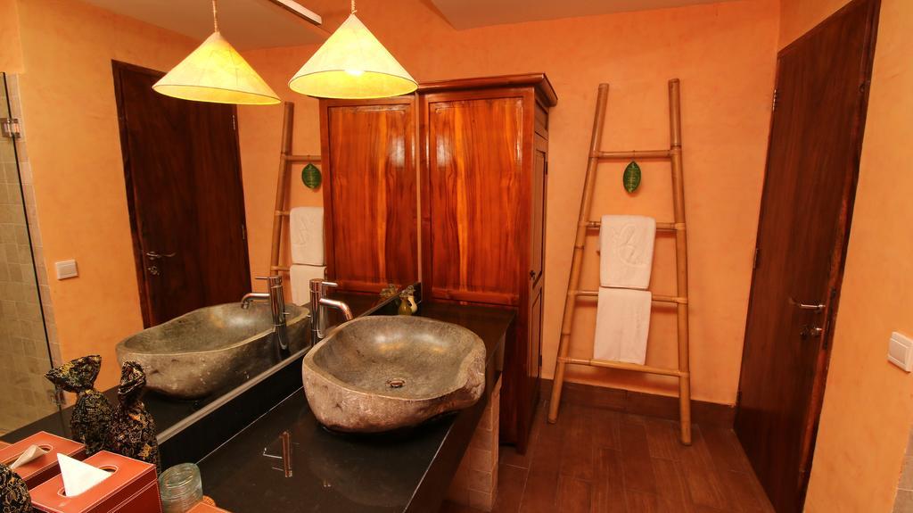 Petit Hotel Bali Убуд Екстериор снимка